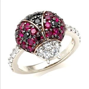Adorable 18KT Ruby Dia ladybug ring size 7
Custom made